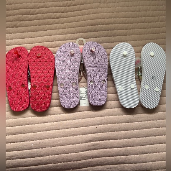 Colorful kids justice and children’s place 3 Flip Flop Set size 3/4 and 2/3 NWT - Picture 8 of 8